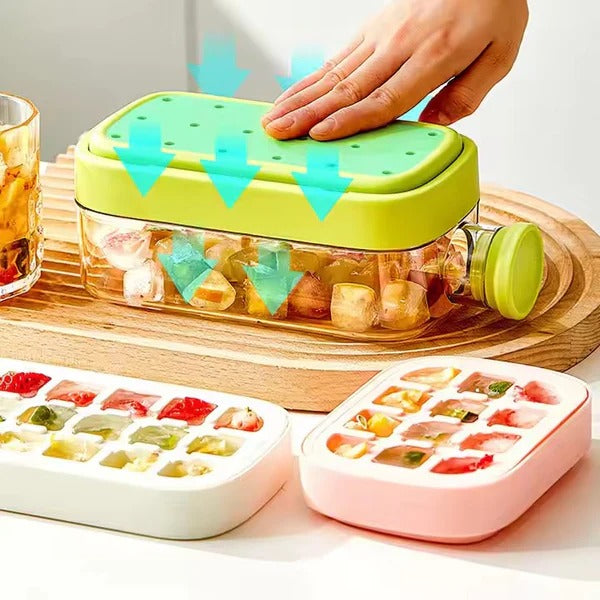 2-in-1 Ice Maker Water Bottle with Straw and Lid